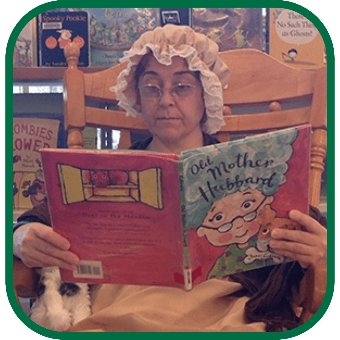 Photo of Children's Librarian Roxanne