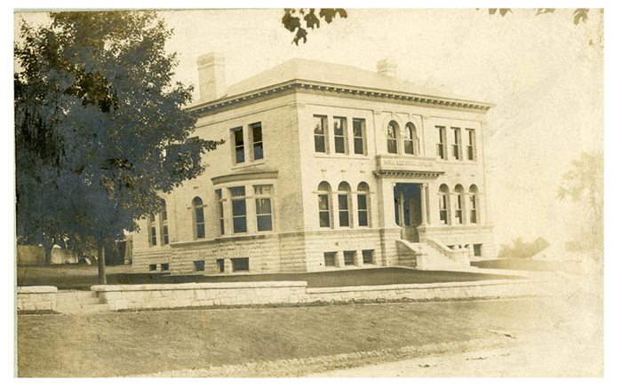  Image of the library in 1903